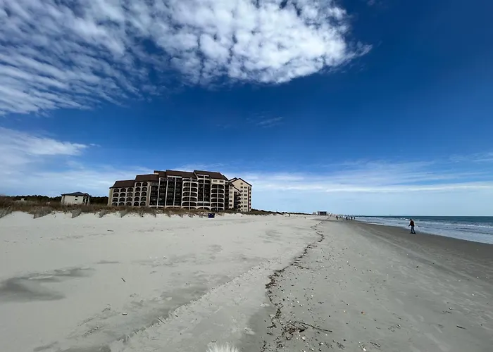 Private Beach, Amazing Pool, Tanger Outlet